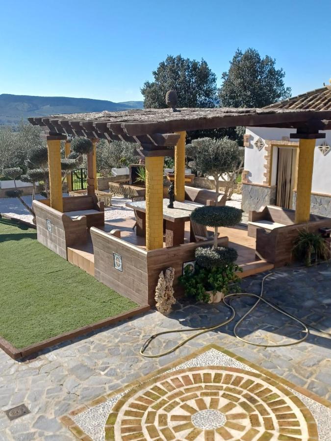 Villa Martinez Alquiler Rural Isabel Alcalá del Valle Eksteriør bilde