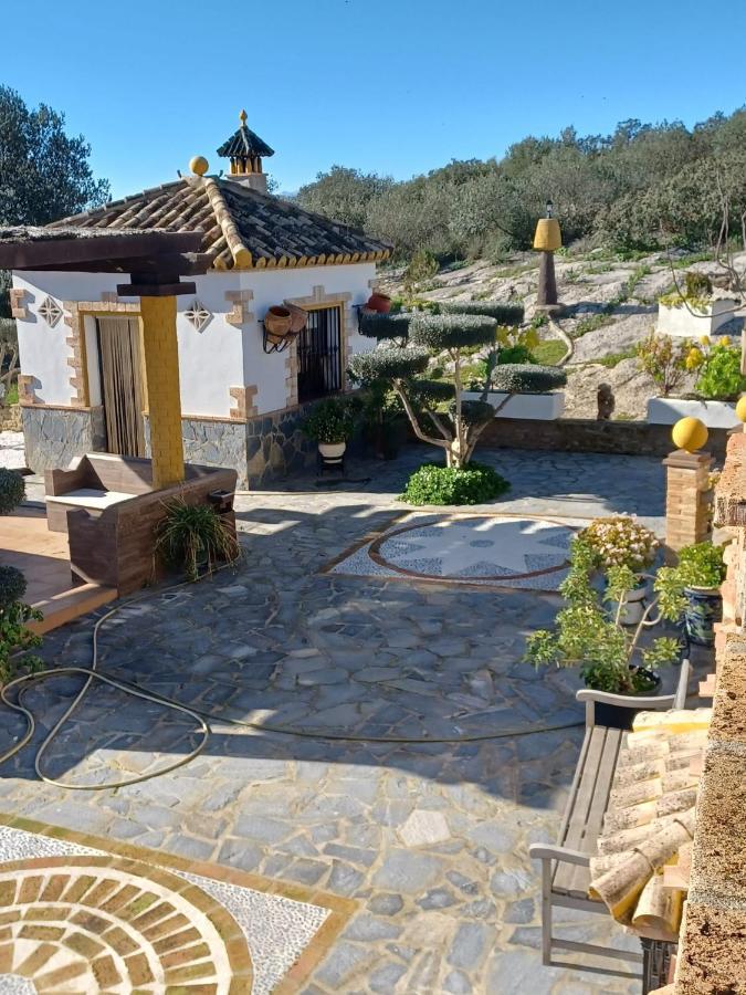 Villa Martinez Alquiler Rural Isabel Alcalá del Valle Eksteriør bilde